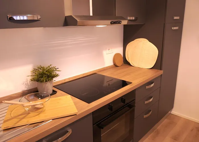 شقة Sonnino Portello - At Your Place *