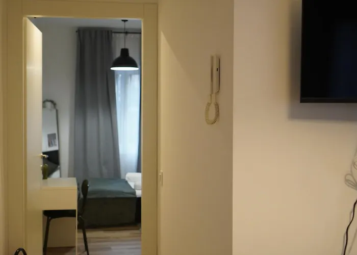 Sonnino Portello - At Your Place شقة *