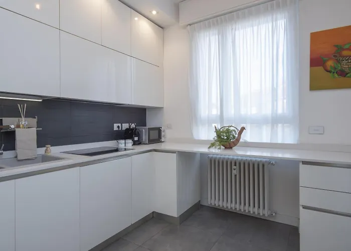 San Siro - Modern & Stylish 3 Bedroom With 2 Balconies Lotto Mm1-mm5 By Rentopolis アパート ミラノ