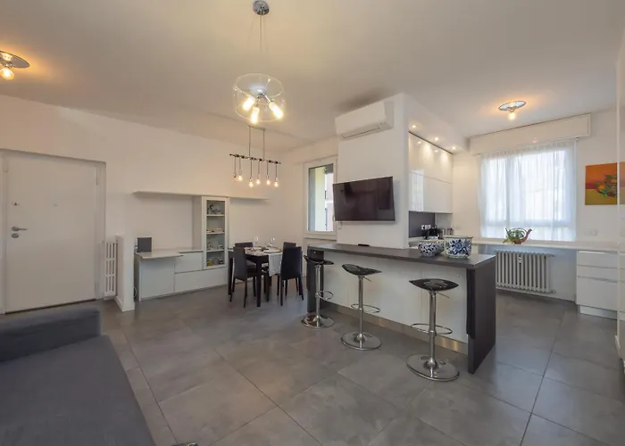 アパート San Siro - Modern & Stylish 3 Bedroom With 2 Balconies Lotto Mm1-mm5 By Rentopolis *