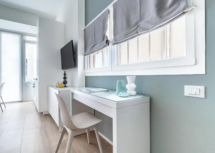 Ampi Monolocali In Via Pirandello - Washington