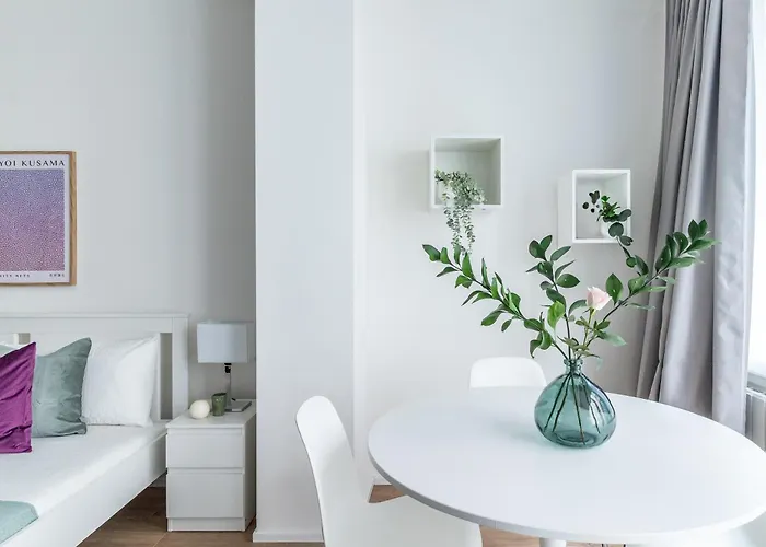 Ampi Monolocali In Via Pirandello - Washington *