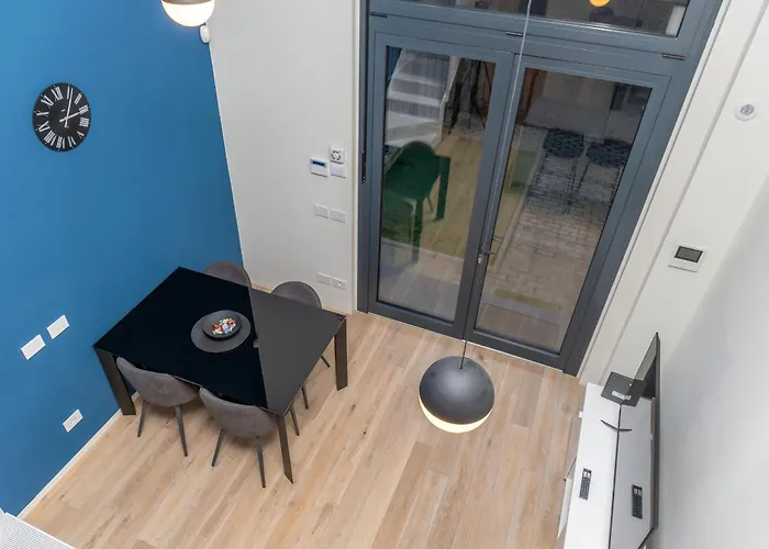 Citylife Elegant Escape Milan