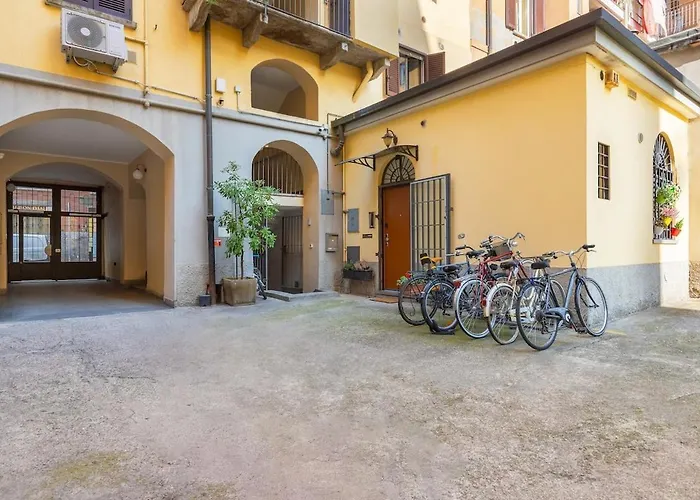 Navigli Darsena Celebrity House Milan