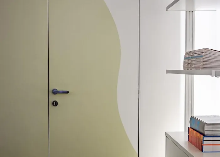 Design And Silence - Wide Renovated 2 Stops Form Apartmán *