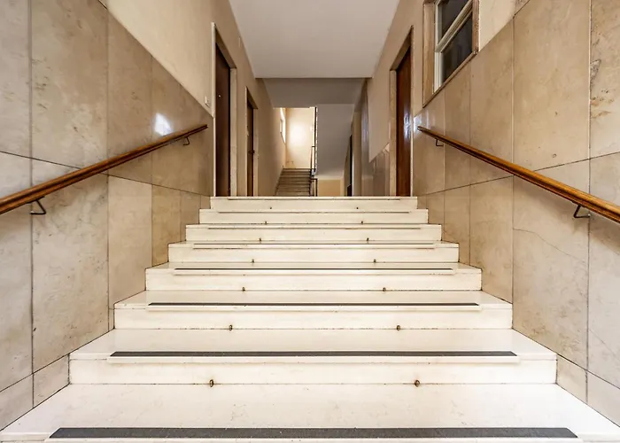 Daire Design And Silence - Wide Renovated 2 Stops Form