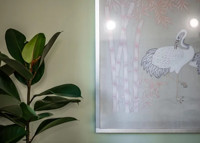 Design And Silence - Wide Renovated 2 Stops Form Apartmán