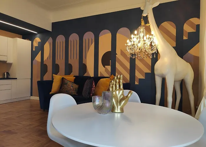 アパート 9 Guests 2 Together 2 And 3 Floor With, 4 Bedrooms, 4 Baths In Downtown With Ac, Wifi And Subway M1 M2 Airport Connected *