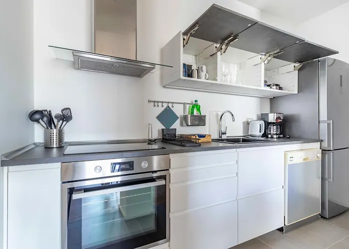 Apartament Bright House - Carozzi