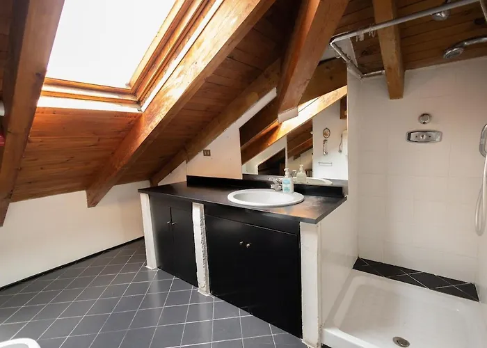 Lovely Attic 公寓 *