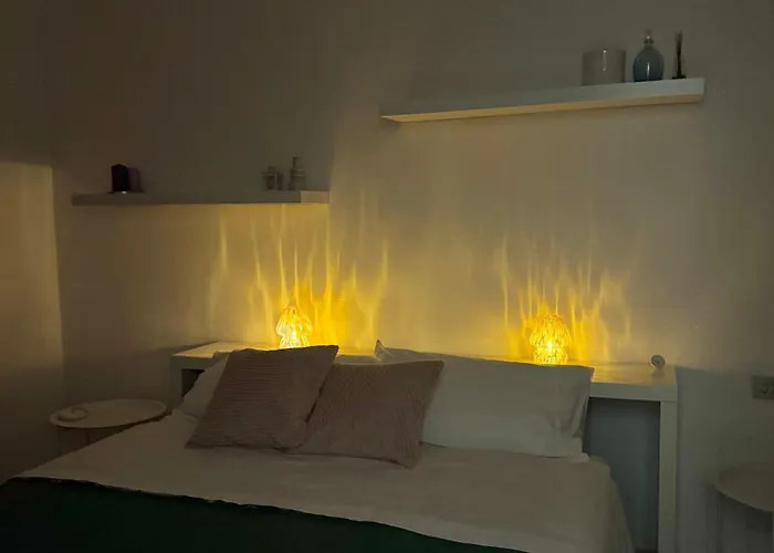 Navigli Metro4-tram2-naviglio Grande *