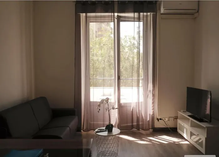 Bwr - Two-room Near Navigli Area, Foppa アパート *