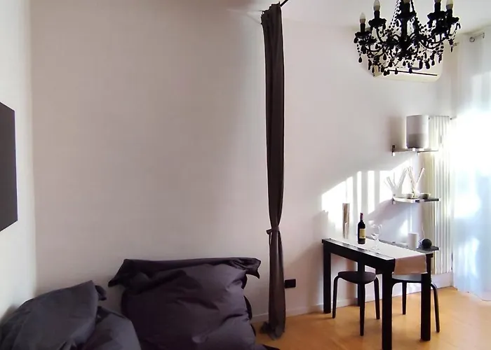 Monolocale In Quartiere Nolo *