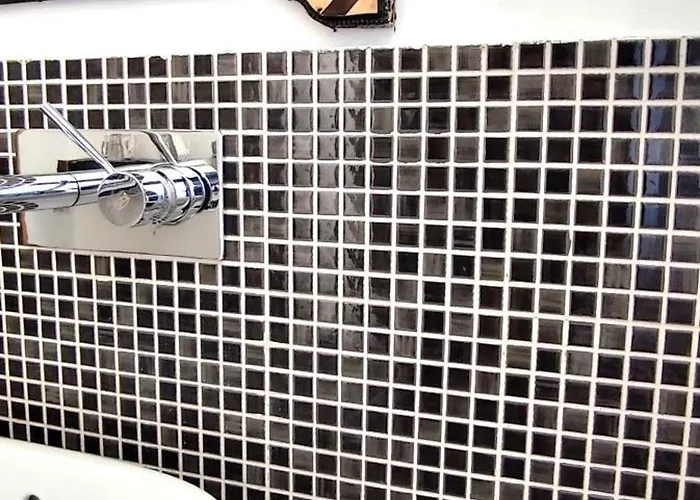 Monolocale In Quartiere Nolo アパート ミラノ