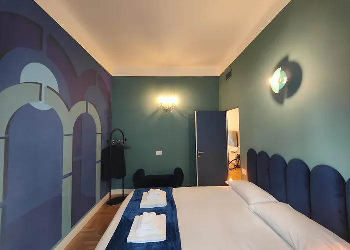 Апартаменты 9 Guests 2 Together 2 And 3 Floor With, 4 Bedrooms, 4 Baths In Downtown With Ac, Wifi And Subway M1 M2 Airport Connected