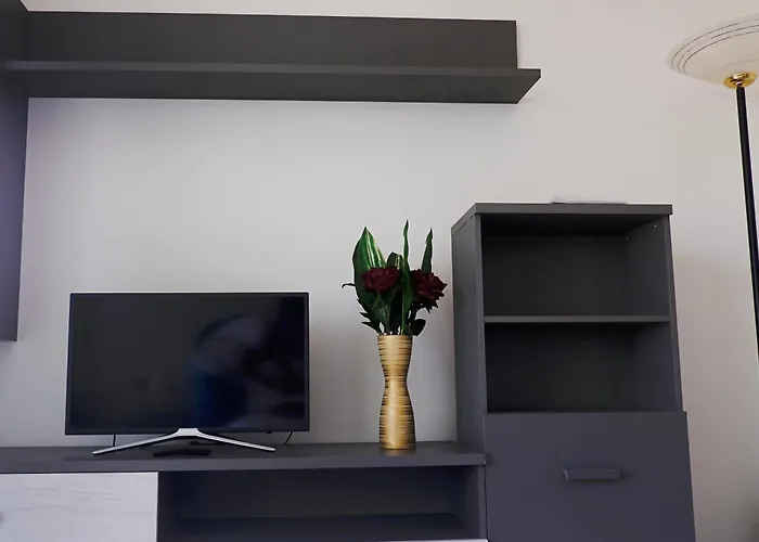 Bwr - Elegant Loft With Terrace, San Siro * Milánó