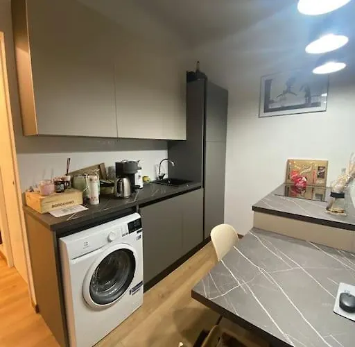 In Zona Apartamento Milán
