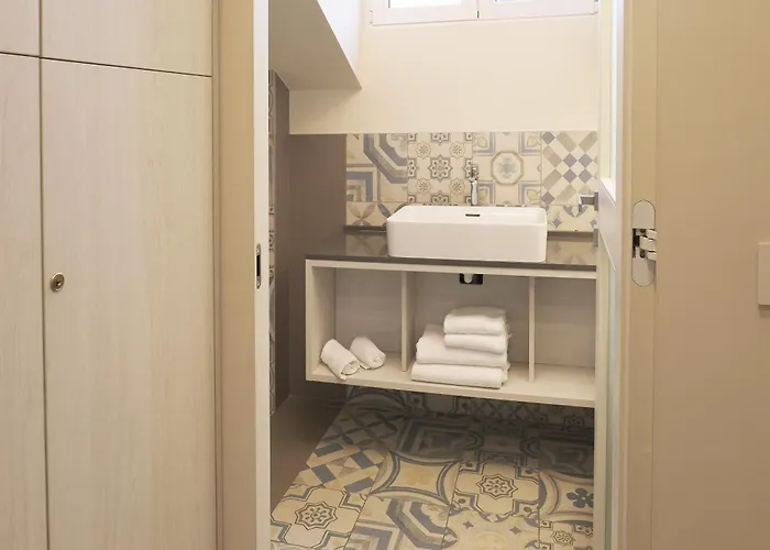 Comecasa Duomo Exclusive 2 Bedrooms *