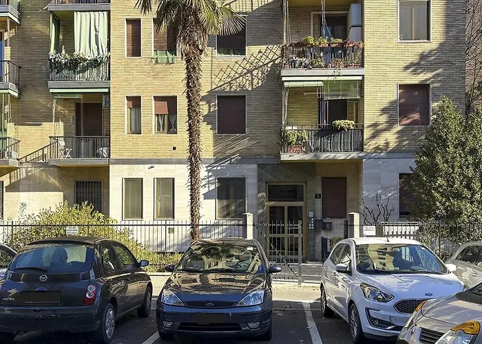 아파트 Moderno E Accogliente Bilocale Metro 4 Frattini Con Aria Condizionata E 15 Minutes To Center