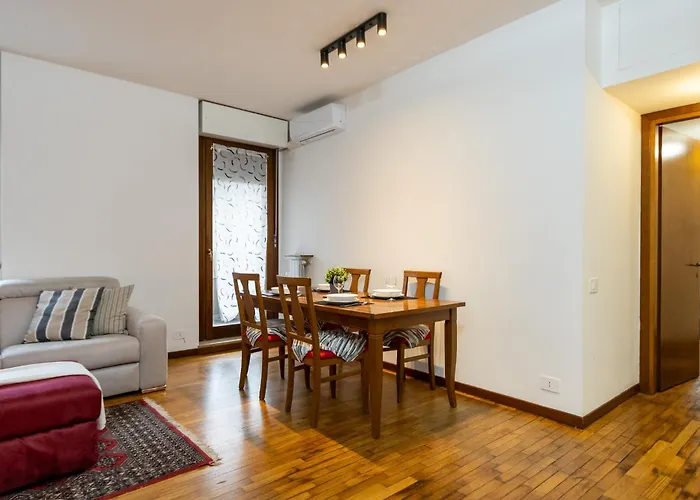 '70 Vibes - Atmosfera Vintage Vicino San Siro Stadio E Ippodromo Appartamento