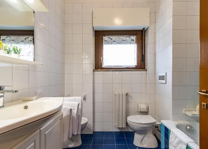 '70 Vibes - Atmosfera Vintage Vicino San Siro Stadio E Ippodromo Appartamento