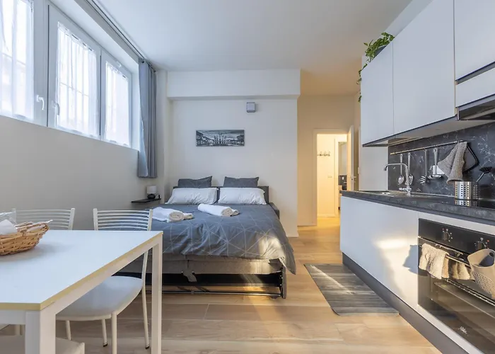 - San Siro Corner, With Private Parking 公寓 *