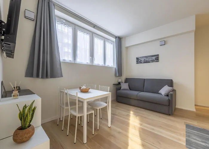 - San Siro Corner, With Private Parking 米兰