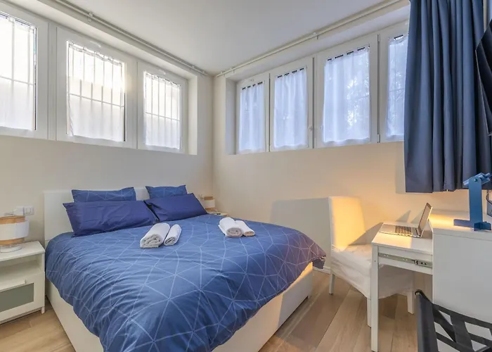 - San Siro Corner, With Private Parking 公寓