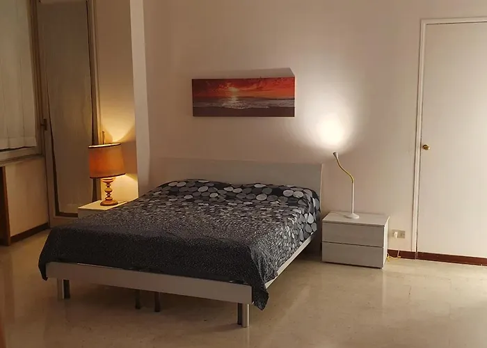 Stanza Di Francesco 3* Milán