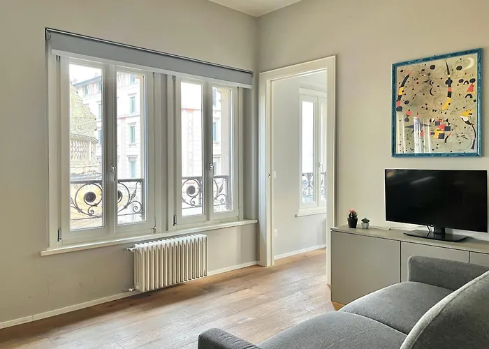 Duomo Center Art Living 아파트 *