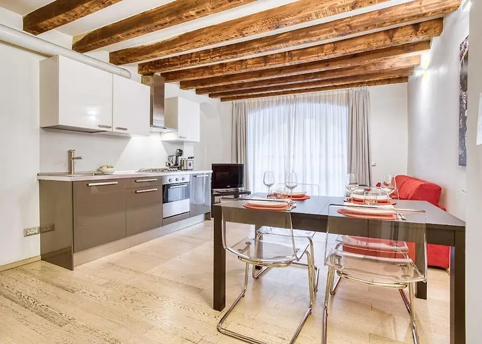 Daire Duomo 10 Min - Lovely In The Center *