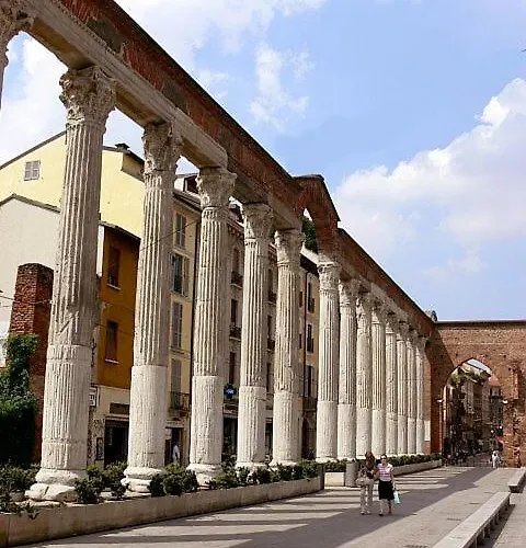 Duomo 10 Min - Lovely In The Center