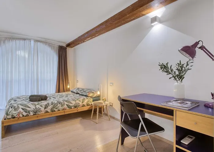 Duomo 10 Min - Lovely In The Center Appartamento