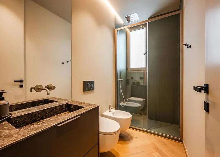 Luxury With View Steps From The Duomo 公寓 米兰