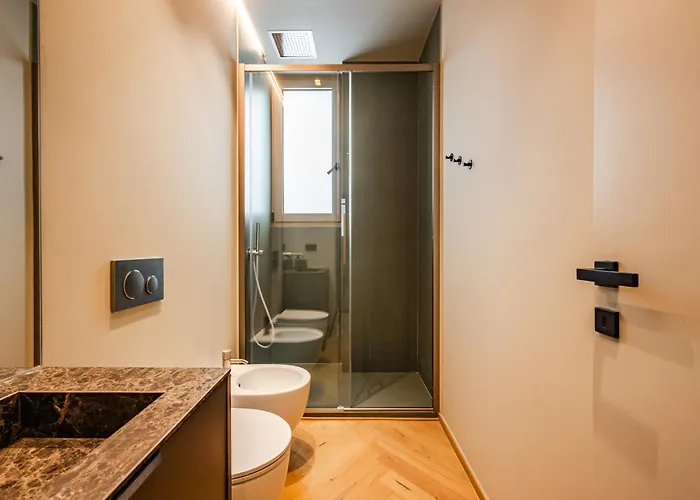 公寓 Luxury With View Steps From The Duomo