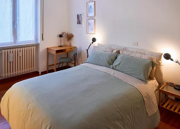 아파트 Moderno E Accogliente Bilocale Metro 4 Frattini Con Aria Condizionata E 15 Minutes To Center 밀라노