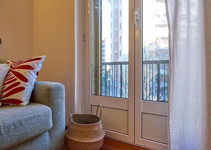 Moderno E Accogliente Bilocale Metro 4 Frattini Con Aria Condizionata E 15 Minutes To Center * 밀라노