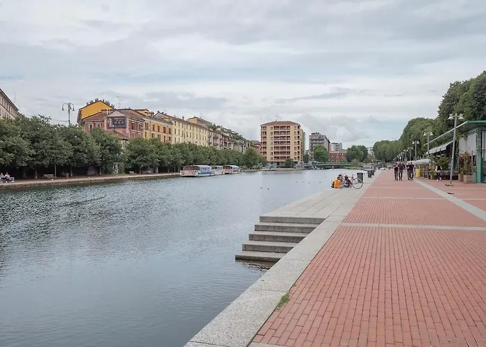 Navigli Retreat Near Duomo 米兰