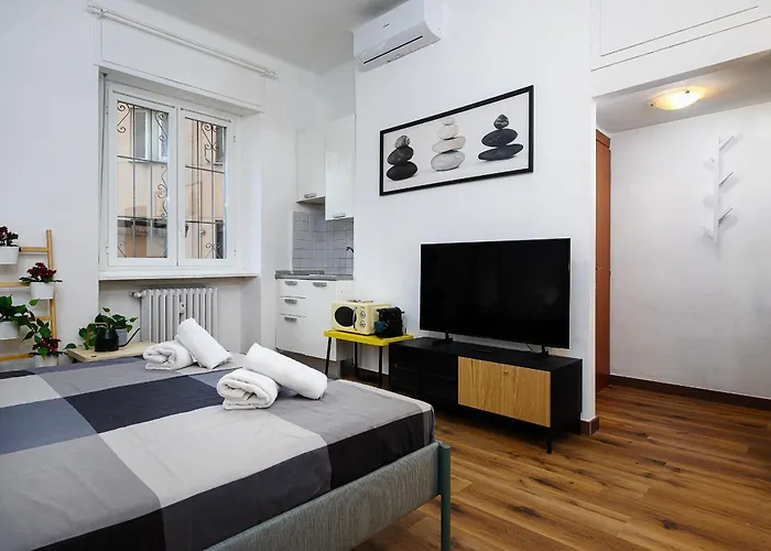 Insubria 8-dx - Monolocale Cool Milán