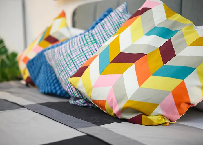 Insubria 8-dx - Monolocale Cool