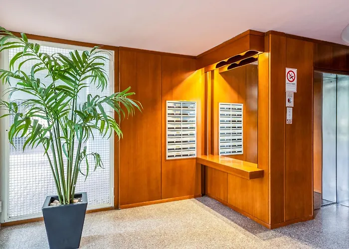 Quiet With Terrace - 20 Min From Duomo * ميلان