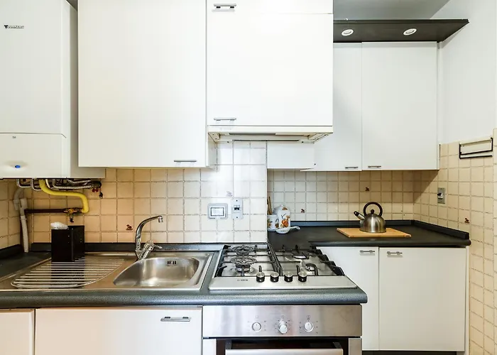 Quiet With Terrace - 20 Min From Duomo شقة ميلان