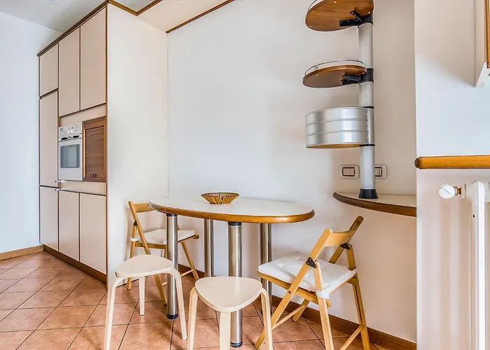 - Brand New 4 Pax Life & The Giulio Cesare 5