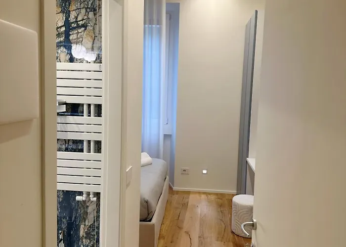 Private With Wi-fi Near Duomo Atena *