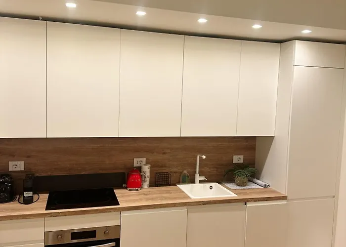 Private With Wi-fi Near Duomo Atena Apartament *