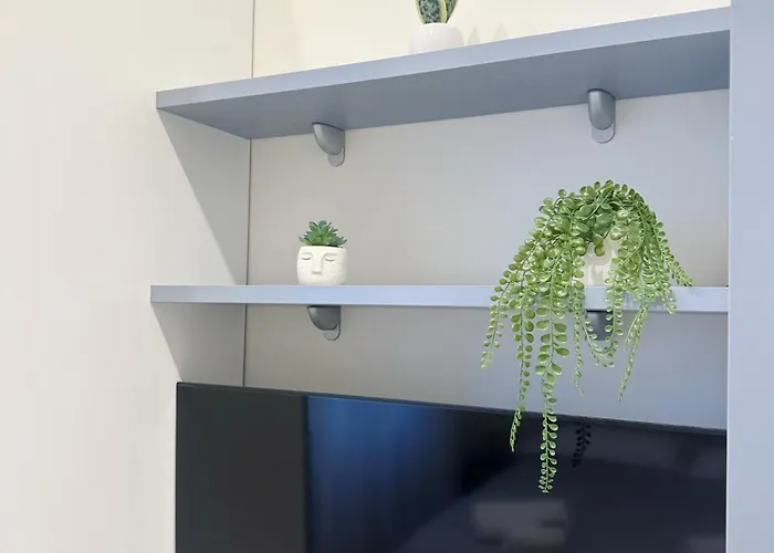 Private With Wi-fi Near Duomo Atena