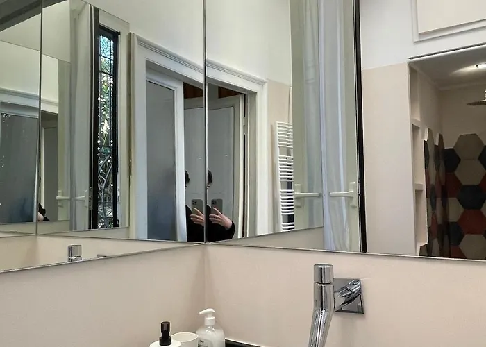 Davide Host | Urban Garden 20 Min. Duomo Milán