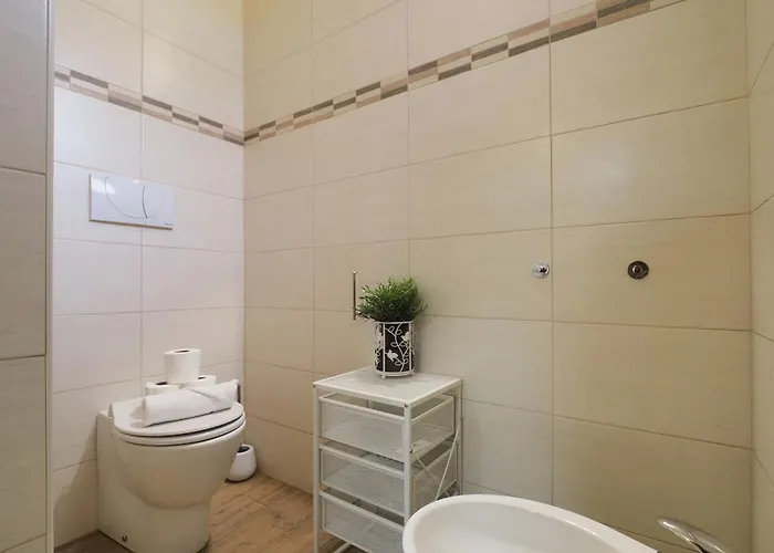 Apartament Primopiano - Tajani B