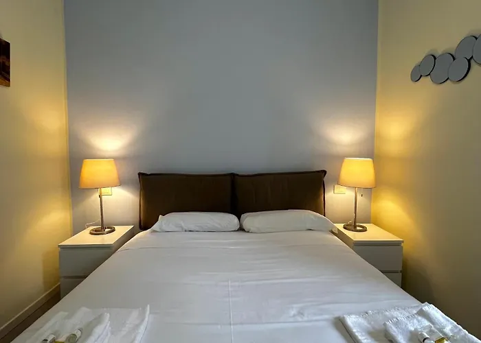 Daire Moderno Bilocale Vicino Navigli E Bocconi *