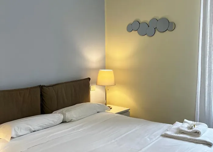 Moderno Bilocale Vicino Navigli E Bocconi Daire Milano